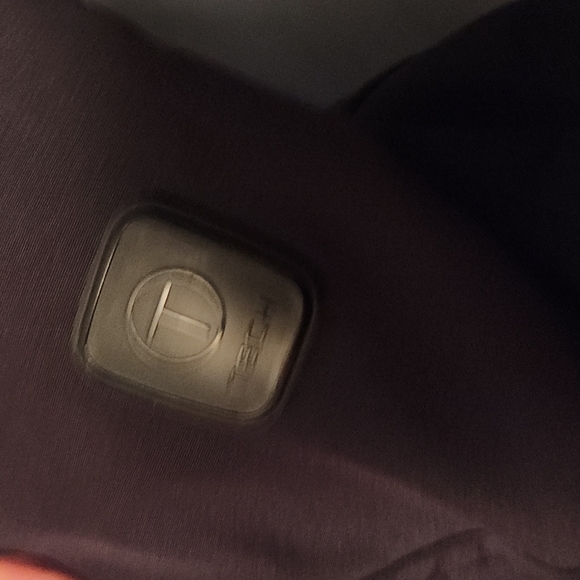 Tumi Tech Jacket black w zip in liner 24"ptp 32" long approx M/L - Picture 3 of 4